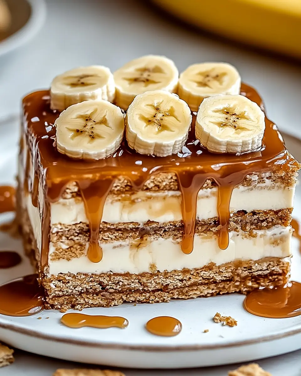 Gesalzene Karamell-Bananen-Ritz-Torte: Indulgent Frozen Bliss